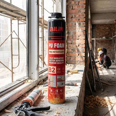 Résistant au feu de haute qualité PU Foam Sealant Prix d'usine Fireblock Expanding Foam pour la construction